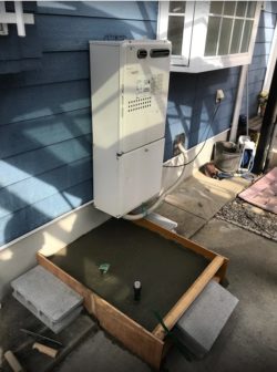 野洲市N様邸　エコキュート施工前